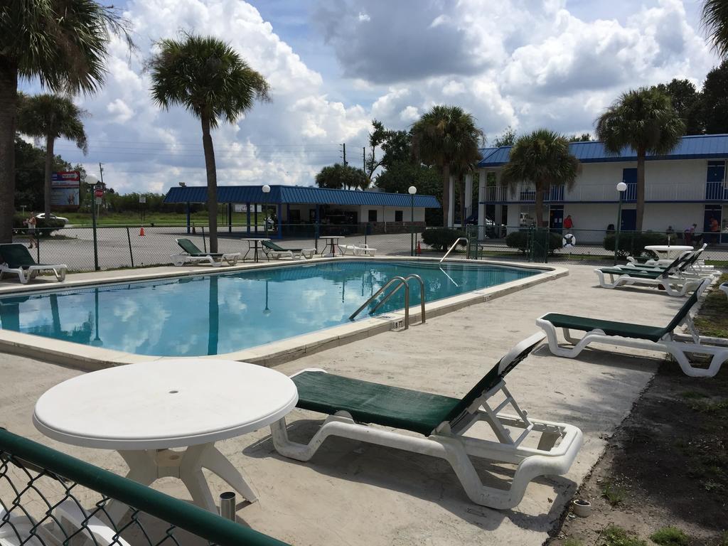 Stay Plus Inn Haines City Exterior photo